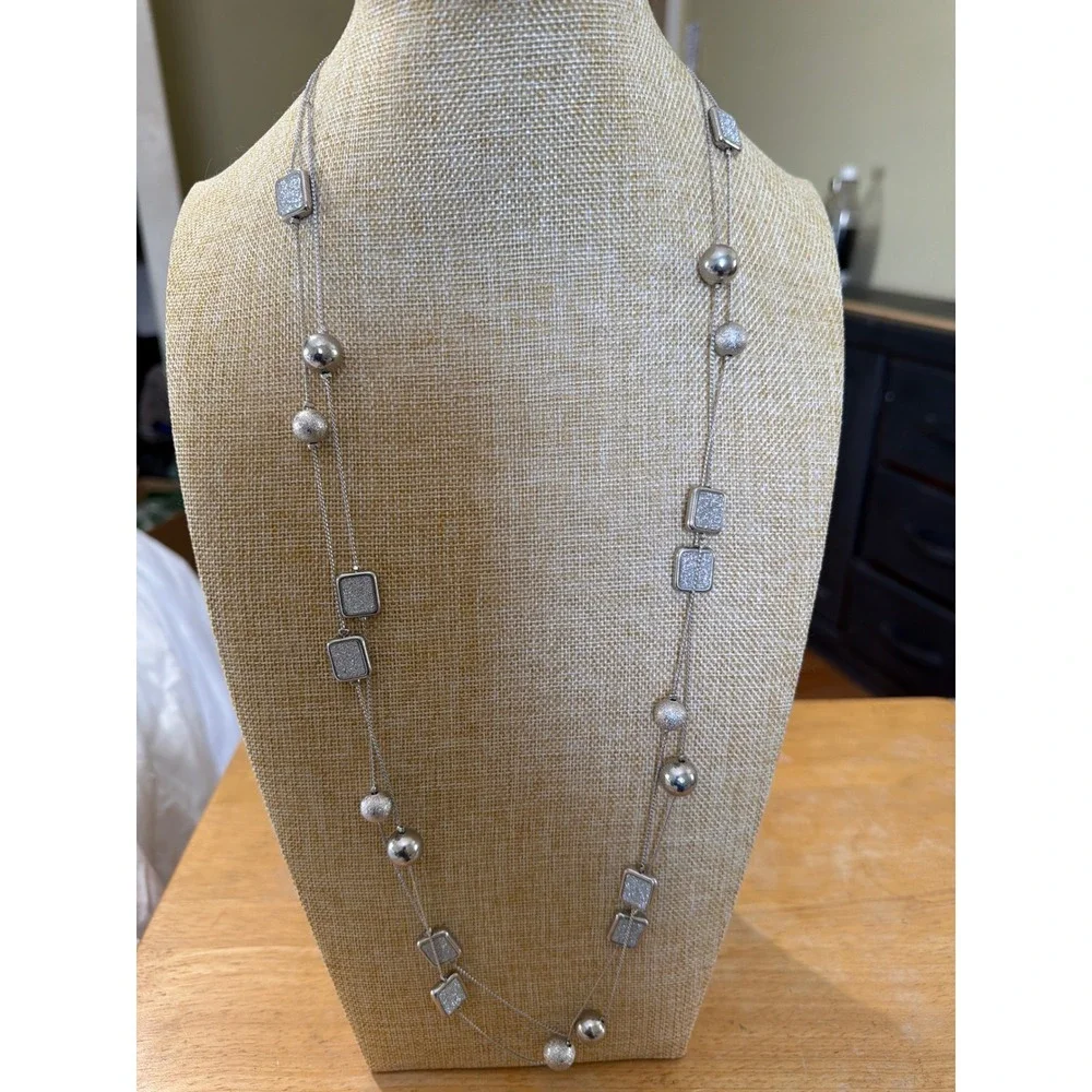 Silver Tone Multi‎ Strand Long Station Necklace Square Glitter Textured Spheres